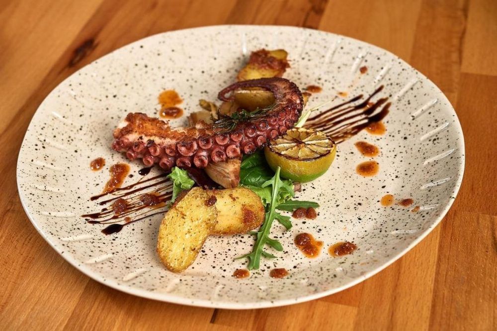 fish house rezerva ialoc